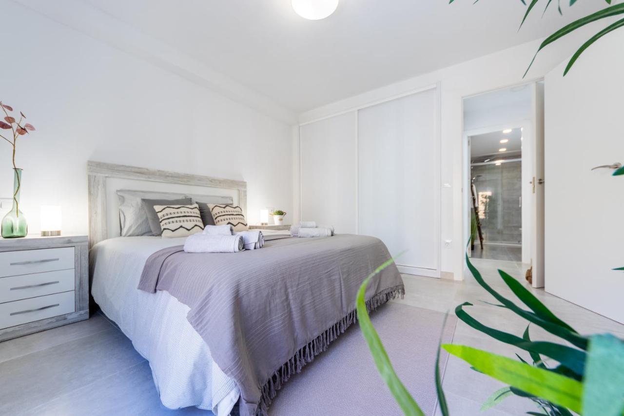 Boooom!!! Apartment With Swimming Pool 살루 외부 사진