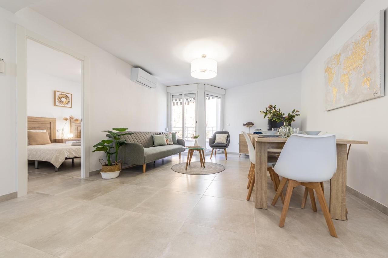 Boooom!!! Apartment With Swimming Pool 살루 외부 사진